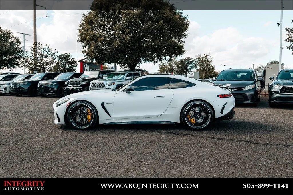Mercedes-Benz AMG GT photo 4