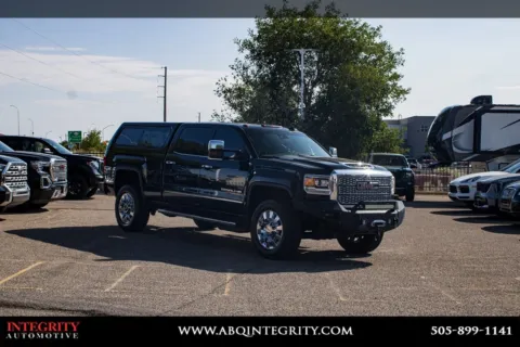 Black 2018 GMC Sierra 2500HD Denali for sale in Albuquerque, NM