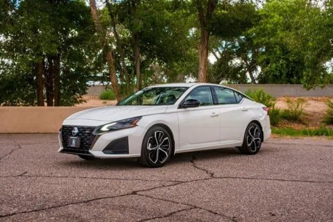 Another view of 2023 Nissan Altima 2.5 SR for sale in Albuquerque, NM at Integrity Automotive