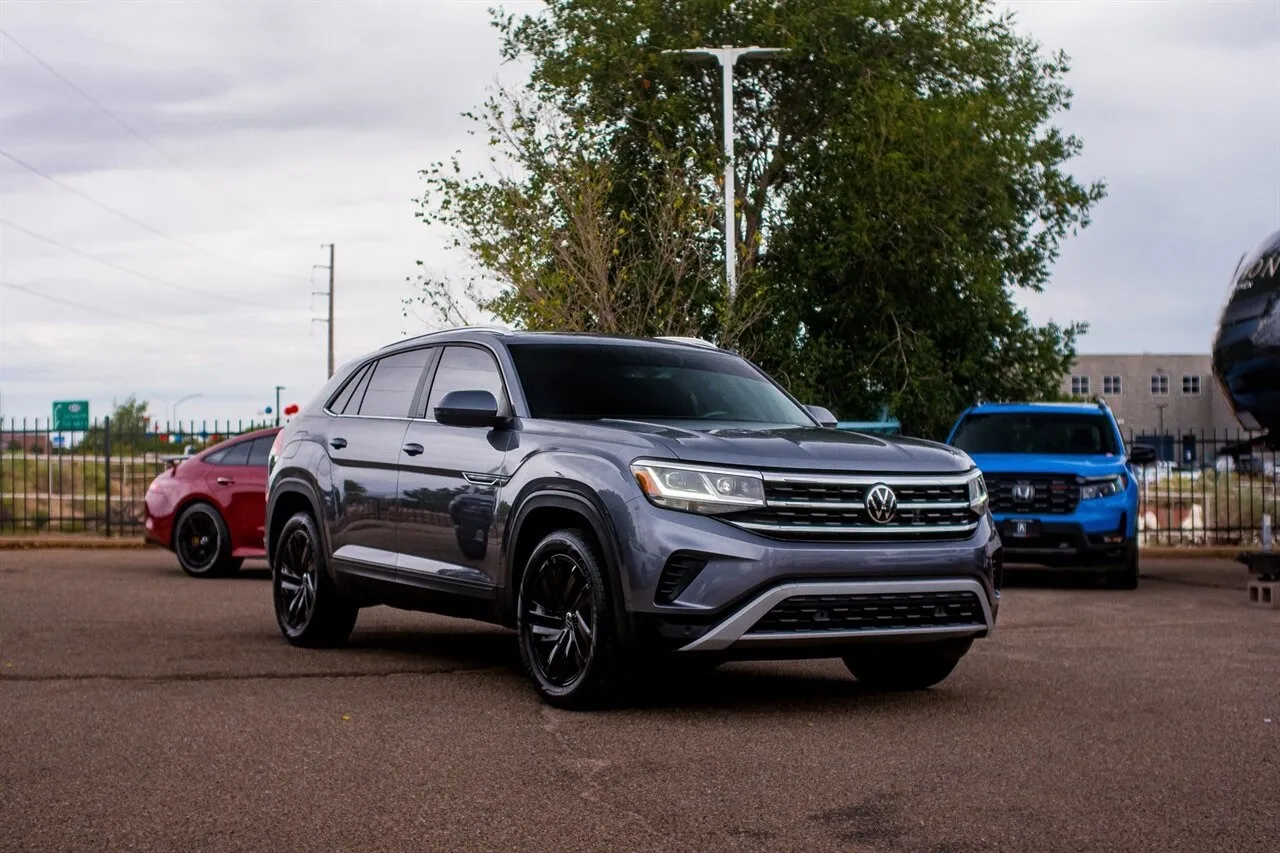 Gray 2023 Volkswagen Atlas Cross Sport 2.0T SE w/Technology for sale in Albuquerque, NM