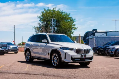 White 2024 BMW X5 xDrive50e for sale in Albuquerque, NM