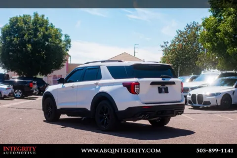 More photos of 2023 Ford Explorer ST at Integrity Automotive, NM