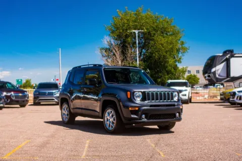 Gray 2023 Jeep Renegade Latitude for sale in Albuquerque, NM