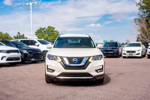 Photos of 2018 Nissan Rogue SL for sale in Albuquerque, NM at Integrity Automotive