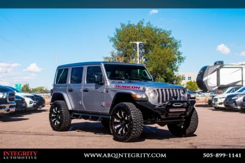 Silver 2020 Jeep Wrangler Unlimited Rubicon for sale in Albuquerque, NM