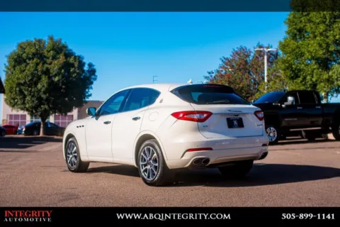More photos of 2020 Maserati Levante S at Integrity Automotive, NM