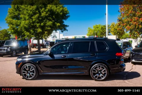 More photos of 2021 BMW X7 M50i at Integrity Automotive, NM
