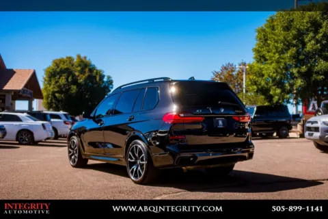 More photos of 2021 BMW X7 M50i at Integrity Automotive, NM