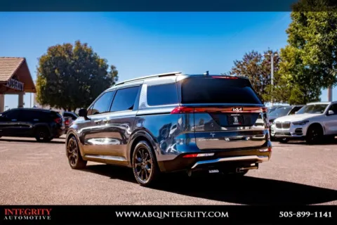 More photos of 2022 Kia Carnival SX at Integrity Automotive, NM
