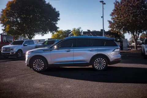 More photos of 2020 Lincoln Aviator Reserve at Integrity Automotive, NM