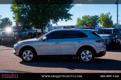 More photos of 2020 Porsche Cayenne at Integrity Automotive, NM