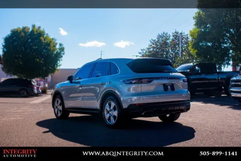 More photos of 2020 Porsche Cayenne at Integrity Automotive, NM