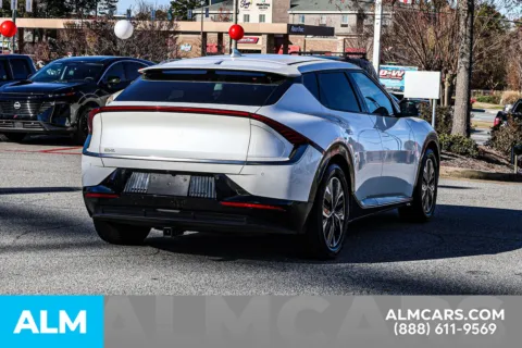 More photos of 2022 Kia EV6 Wind at ALM Nissan Newnan, GA