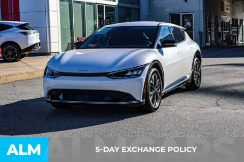More photos of 2022 Kia EV6 Wind at ALM Nissan Newnan, GA