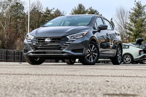 Photos of 2025 Nissan Versa 1.6 SV for sale in Newnan, GA at ALM Nissan Newnan