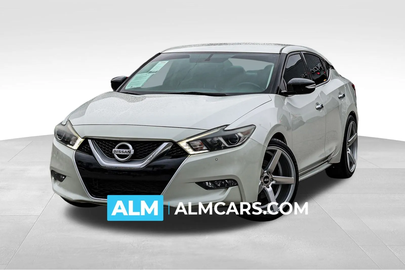 White 2017 Nissan Maxima SR for sale in Newnan, GA