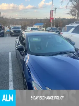 More photos of 2017 Nissan Maxima 3.5 SV at ALM Nissan Newnan, GA