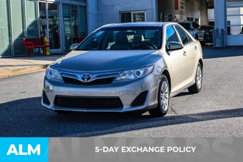 More photos of 2014 Toyota Camry L at ALM Nissan Newnan, GA