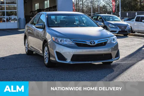 More photos of 2014 Toyota Camry L at ALM Nissan Newnan, GA