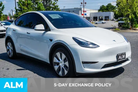 More photos of 2023 Tesla Model Y Long Range at ALM Nissan Newnan, GA