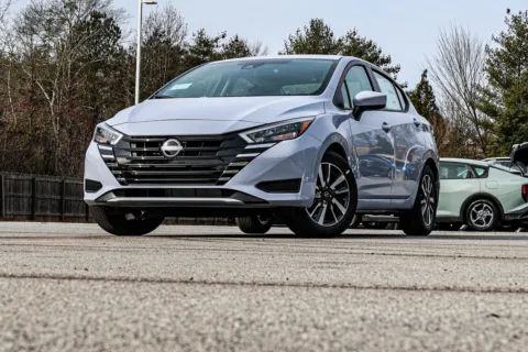 Photos of 2025 Nissan Versa 1.6 SV for sale in Newnan, GA at ALM Nissan Newnan