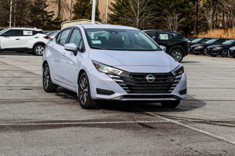 More photos of 2025 Nissan Versa 1.6 SV w/ Lifetime Powertrain Warranty at ALM Nissan Newnan, GA