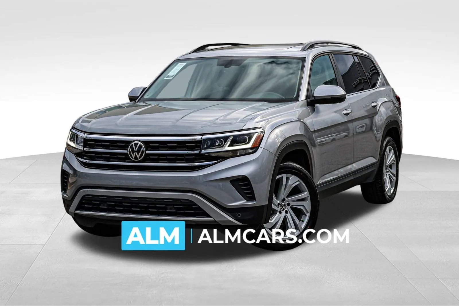 2022 Volkswagen Atlas SE w/Tech's photo