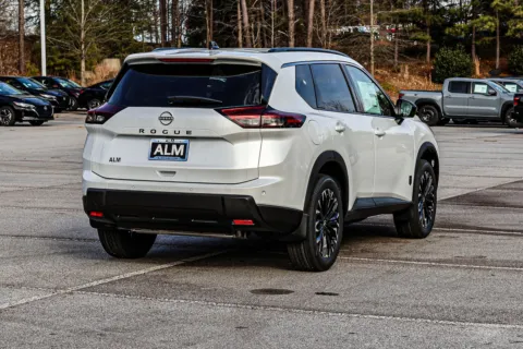 More photos of 2026 Nissan Rogue Dark Armor at ALM Nissan Newnan, GA