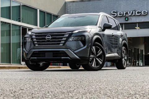 Photos of 2025 Nissan Rogue SL for sale in Newnan, GA at ALM Nissan Newnan