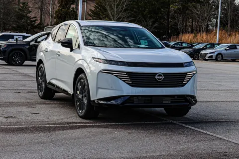 More photos of 2026 Nissan Murano Platinum at ALM Nissan Newnan, GA