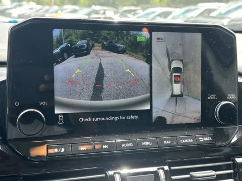 More photos of 2025 Nissan Pathfinder SL at ALM Nissan Newnan, GA