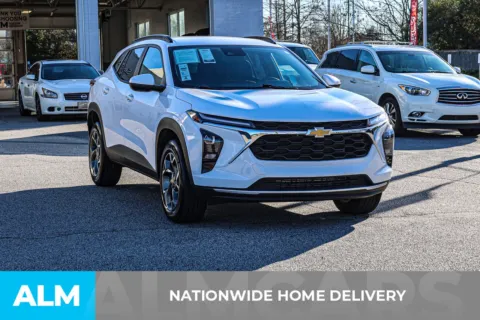 More photos of 2025 Chevrolet Trax LT at ALM Nissan Newnan, GA