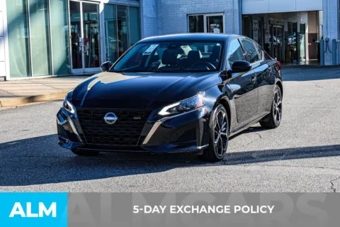 More photos of 2025 Nissan Altima 2.5 SR at ALM Nissan Newnan, GA