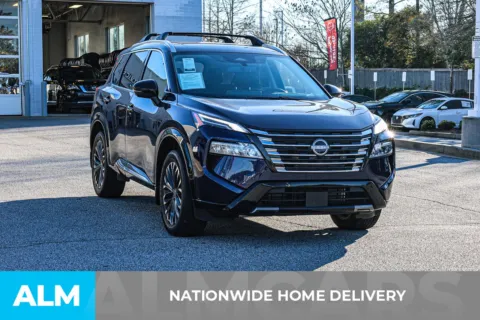 More photos of 2025 Nissan Rogue Platinum at ALM Nissan Newnan, GA