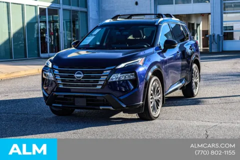 More photos of 2025 Nissan Rogue Platinum at ALM Nissan Newnan, GA