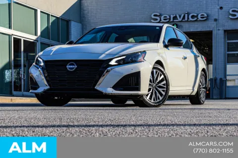 Another view of 2025 Nissan Altima 2.5 SV for sale in Newnan, GA at ALM Nissan Newnan