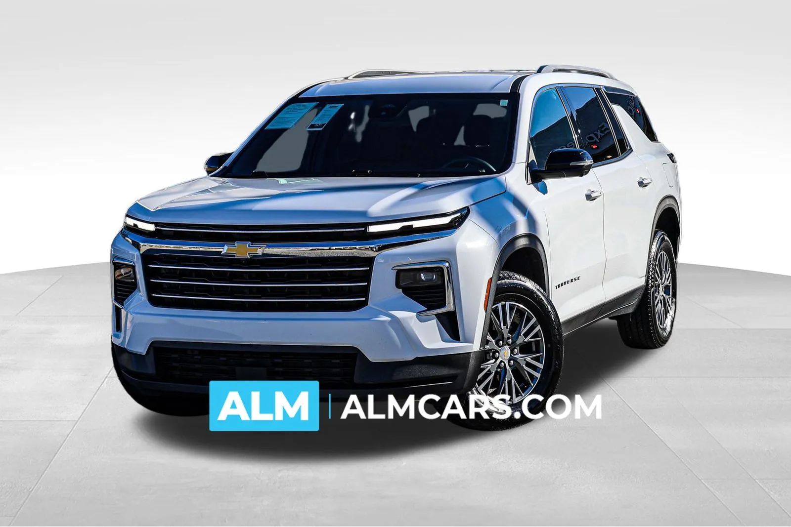 White 2024 Chevrolet Traverse LT for sale in Newnan, GA