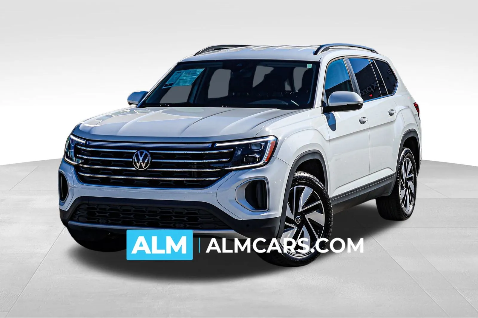 2024 Volkswagen Atlas SE w/Tech