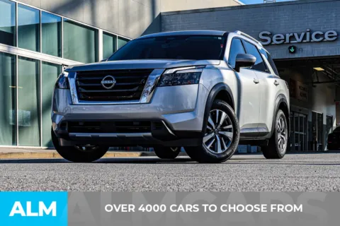 Another view of 2025 Nissan Pathfinder SL for sale in Newnan, GA at ALM Nissan Newnan