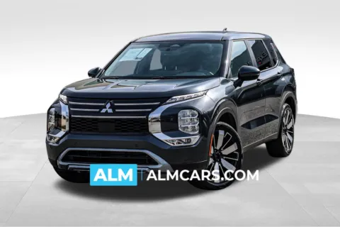 Silver 2025 Mitsubishi Outlander SE for sale in Newnan, GA