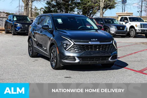 More photos of 2024 Kia Sportage LX at ALM Nissan Newnan, GA