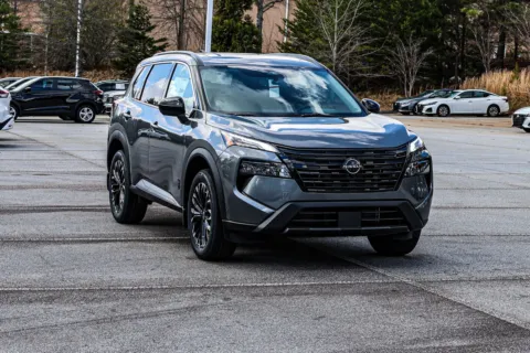 More photos of 2026 Nissan Rogue Dark Armor at ALM Nissan Newnan, GA