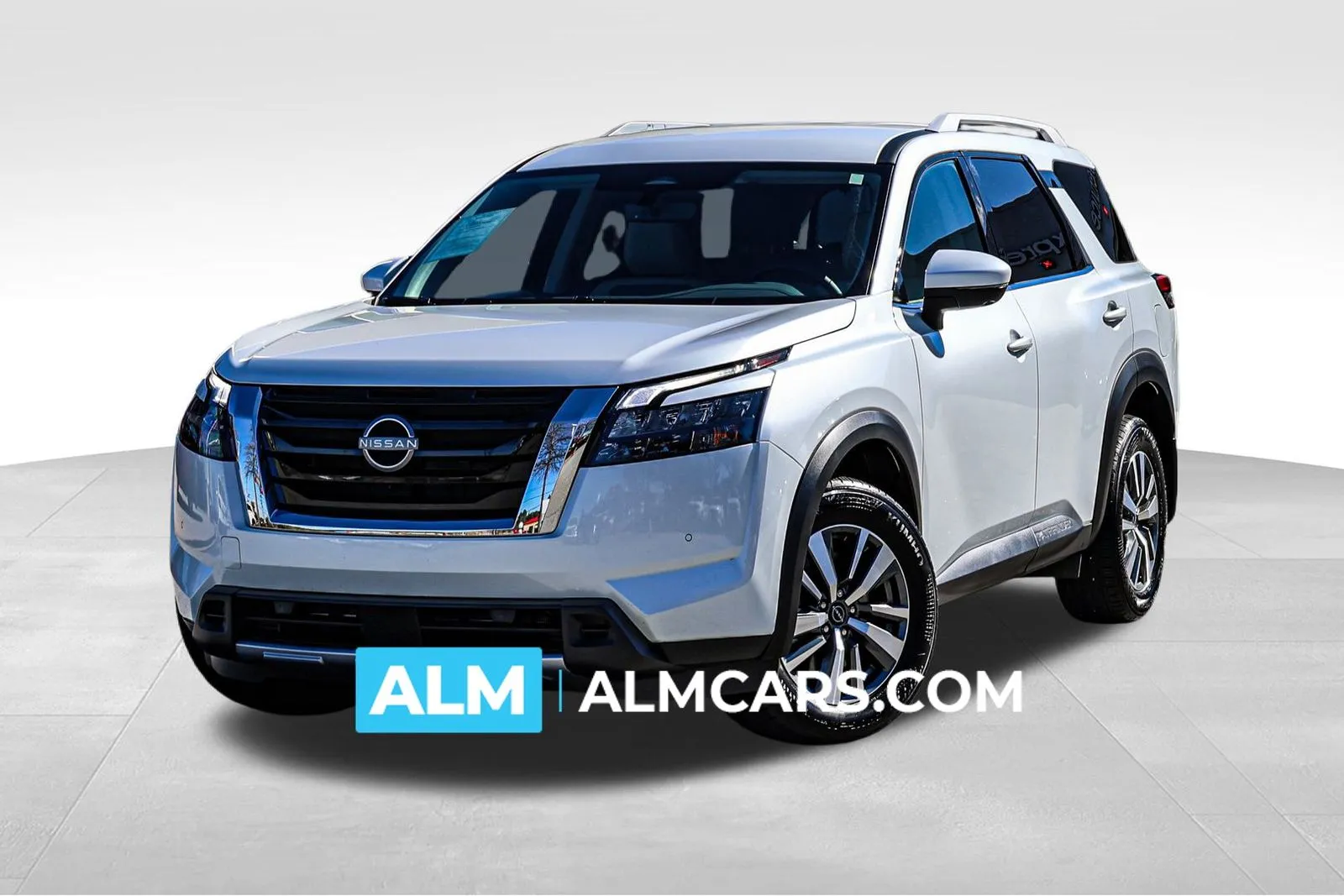 White 2025 Nissan Pathfinder SL for sale in Newnan, GA