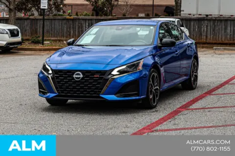 More photos of 2025 Nissan Altima 2.5 SR at ALM Nissan Newnan, GA