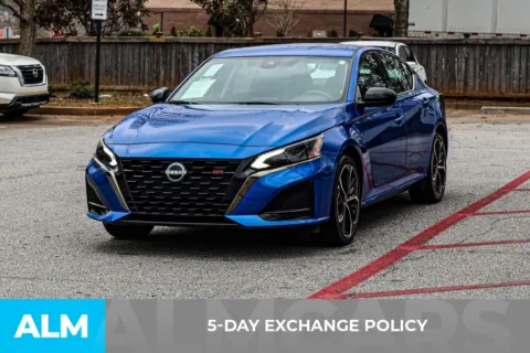 More photos of 2025 Nissan Altima 2.5 SR at ALM Nissan Newnan, GA