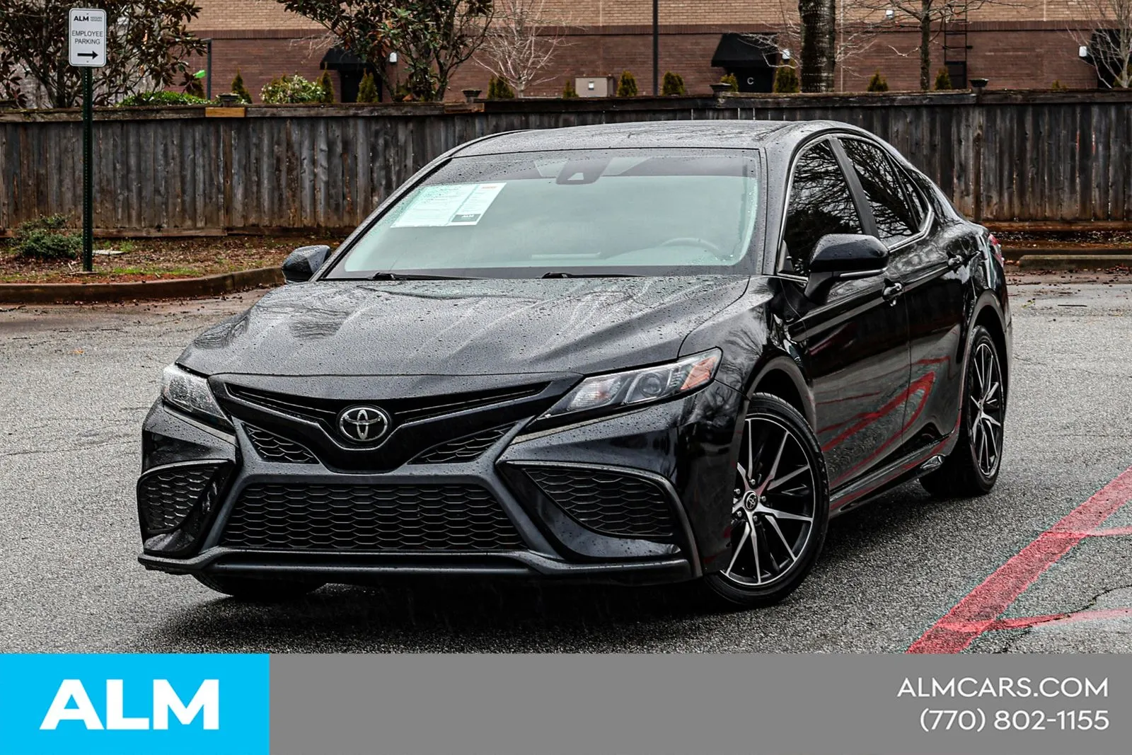 Green 2022 Toyota Camry SE for sale in Newnan, GA