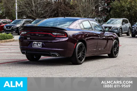 More photos of 2021 Dodge Charger SXT at ALM Nissan Newnan, GA