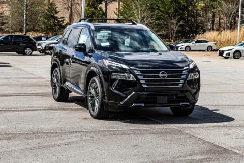 More photos of 2026 Nissan Rogue Platinum at ALM Nissan Newnan, GA