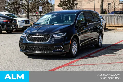 Another view of 2024 Chrysler Pacifica Touring L for sale in Newnan, GA at ALM Nissan Newnan