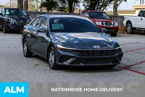 More photos of 2025 Hyundai Elantra SE at ALM Nissan Newnan, GA